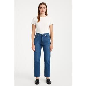 Levi's SZ 28 Premium Ribcage Straight Ankle Women's Jeans Jazz Pop - Medium Wash